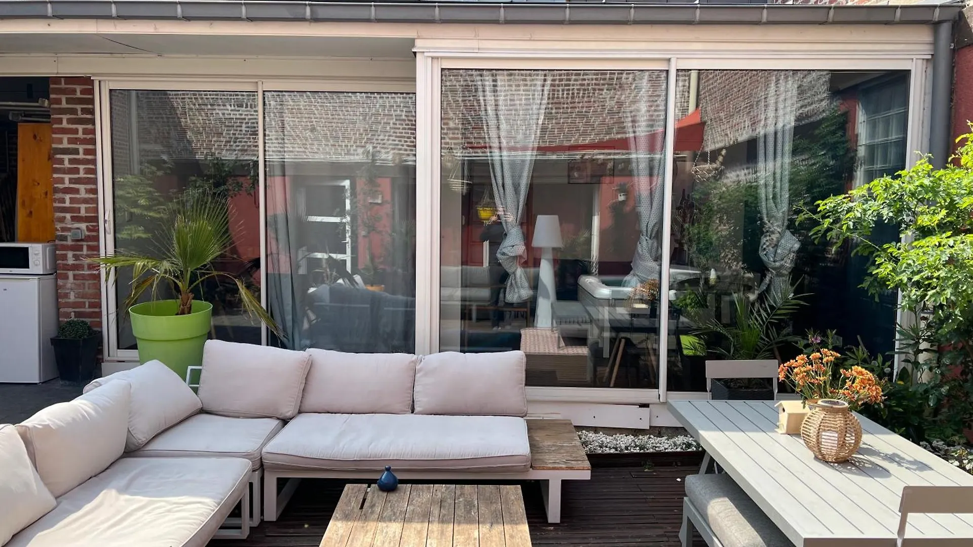 招待所 Studio Independant Et Calme Avec Jacuzzi A 里尔